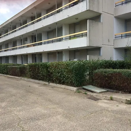 Apartment Les Cigales De Mer Arles